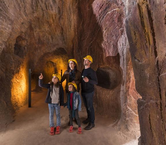 Visita guiada a les mines de Gavà