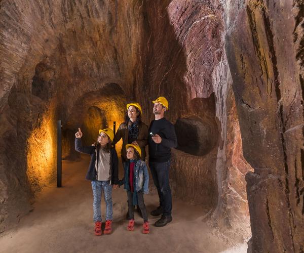 Visita guiada a les mines de Gavà